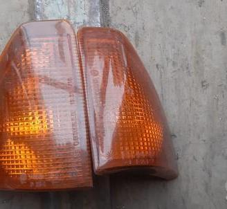 2 fanalini anter. Alfa Romeo 75 arancioni