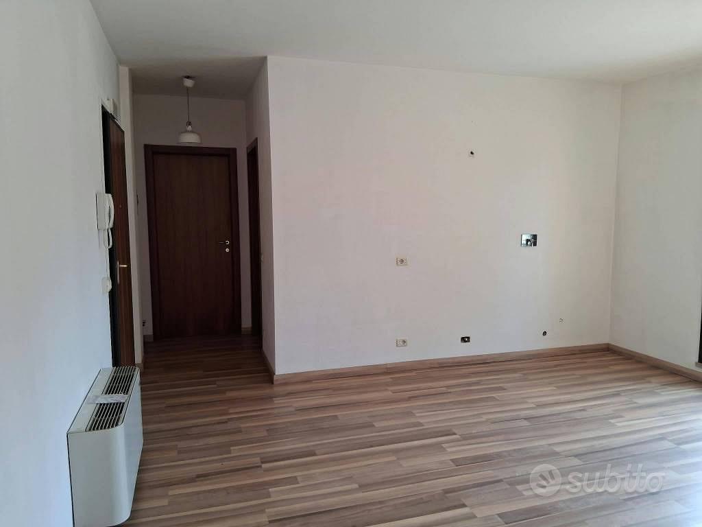 Appartamento – Bibbiano, Razza - Altro
