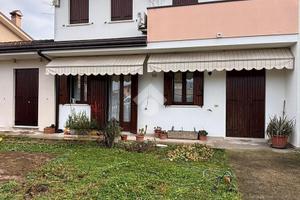 PORZIONE DI TRIFAMILIARE A GRANZE