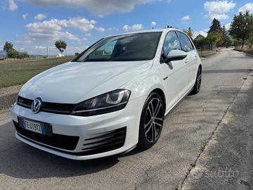 Volkswagen Golf GTD 2.0 TDI 5p. BlueMotion Technol