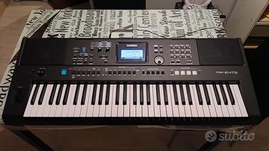 Yamaha psr e 743