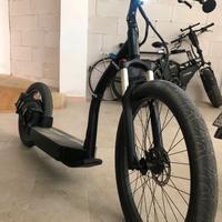 Monopattino GRAVITY scooter elettrico