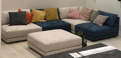 Divano componibile antograffio (simil alcantara)