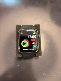 Apple watch se 44