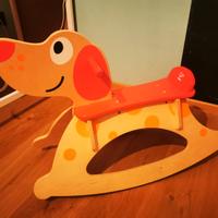 Cagnolino a dondolo rosso e naturale Hape Toys