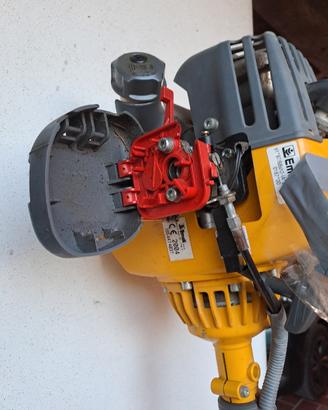 Decespugliatore a scoppio 2T  Dynamac