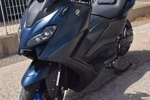 Yamaha Tmax 560
