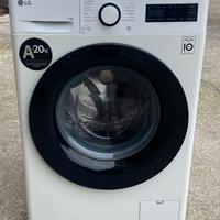 Lavatrice LG 13 kg 1400 giri A+++ vapore