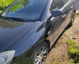 Lancia delta 2012 1.6 Multijet 156000