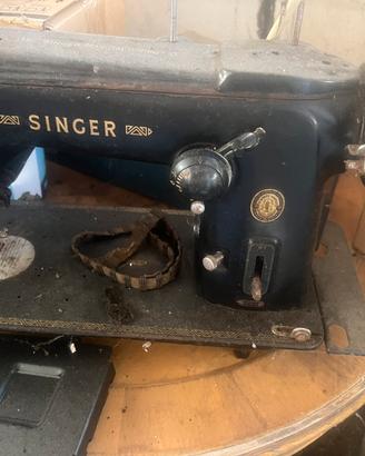 Macchina da cucire singer