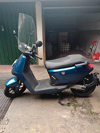 NIU MQi GT – Scooter elettrico 70 km/h 125cc