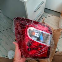 Faro posteriore sinistro Suzuki S-Cross e SX4