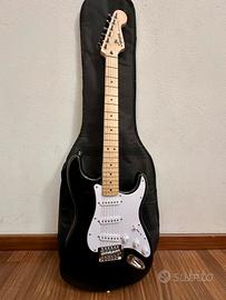 Fender Stratocaster Squier KIT NUOVO