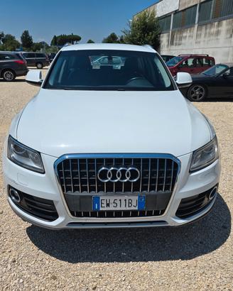 Audi Q5 2.0 TDI 150 CV clean diesel Advanced