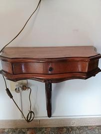 comodini in legno 