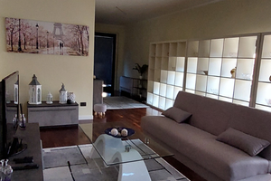 Stanza in appartamento condivisione Novara