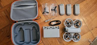 DJI NEO Nuovo con batterie e base batterie