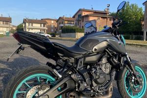 YAMAHA MT-07 2022