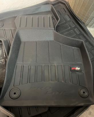 Tappetini in gomma audi a3 8p 2003 3 porte