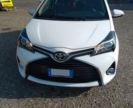 TOYOTA Yaris 3ª serie - 2016