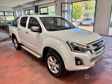 ISUZU PICK-UP-D-MAX DOUBLE-CAB POSTI 5 CAMBIO AUT.