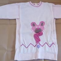 Maglia rosa chiaro con disegno bambina