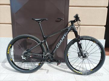 MTB Giant XTC 29" Carbonio