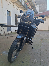Honda africa twin 1100 dct automatica