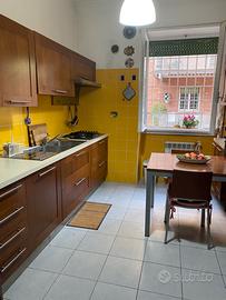 Mobili cucina con elettrodomestici