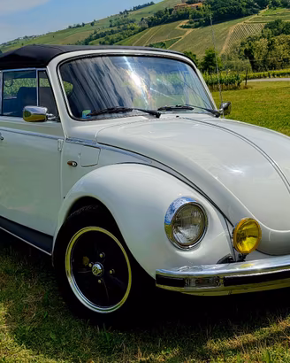 VOLKSWAGEN MAGGIOLONE CABRIO 1303  1975 RESTAURATO