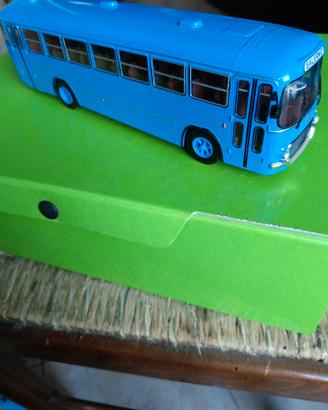 modellino autobus fiat 306