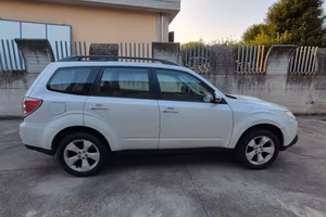 Subaru Forester 2.0 D  4WD XS Trend 