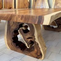 Tavolo con gambe tronco d’albero J03 L250cm