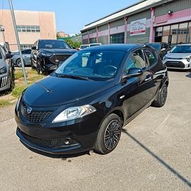 LANCIA Y Ypsilon 1.0 firefly hybrid Silver s&s 70c