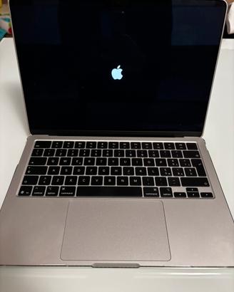 Mac M4 - Garanzia fino Agosto 2026 + Cover inclusa