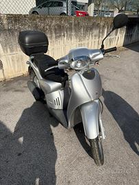 aprilia  scarabeo 50