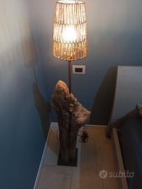 Lampada in vero tronco di legno