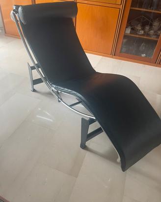 Chaise Longue riproduzione Le Corbusier