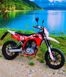 SWM SM 125 R 2017 ( PREZZO TRATTABILE )