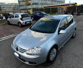 Volkswagen Golf 1.6 16V FSI 5p. Sportline