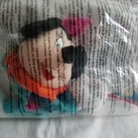 Peluche Minnie dalle lunghissime ciglia