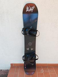 tavola da snowboard con attacchi