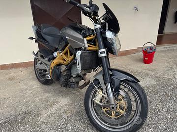 Aprilia Shiver 750 – Naked sportiva