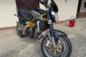 Aprilia Shiver 750 – Naked sportiva