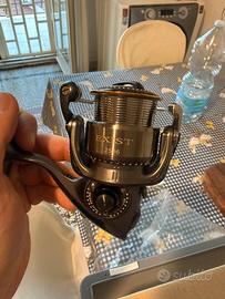Mulinello Daiwa Exist Steez 2506