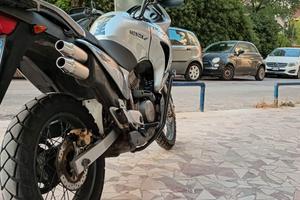 Honda XL 650 V Transalp - 2006