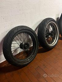 coppia di cerchi gommati Husqvarna SM 2006
