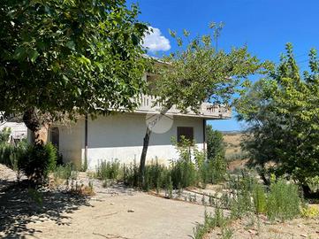 VILLA SINGOLA A ROSETO DEGLI ABRUZZI