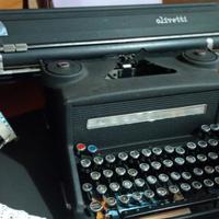 Macchina da scrivere Olivetti M 40/3