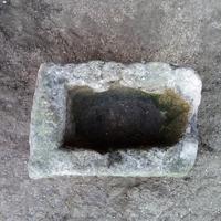 abbeveratoio/mangiatoia in pietra